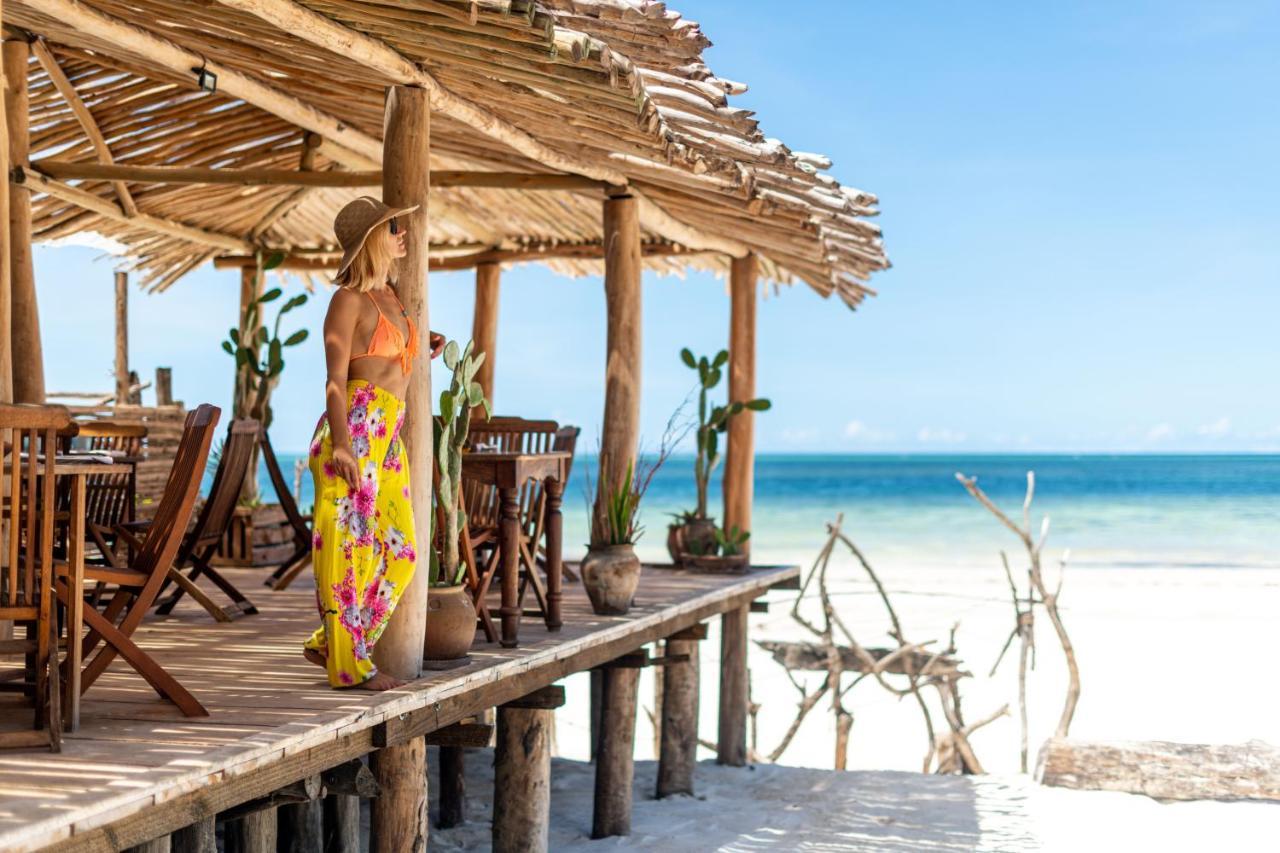 Mvuvi Boutique Resort Kiwengwa  Buitenkant foto