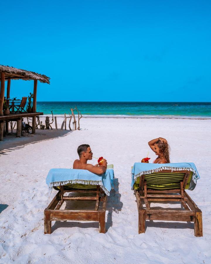 Mvuvi Boutique Resort Kiwengwa  Buitenkant foto