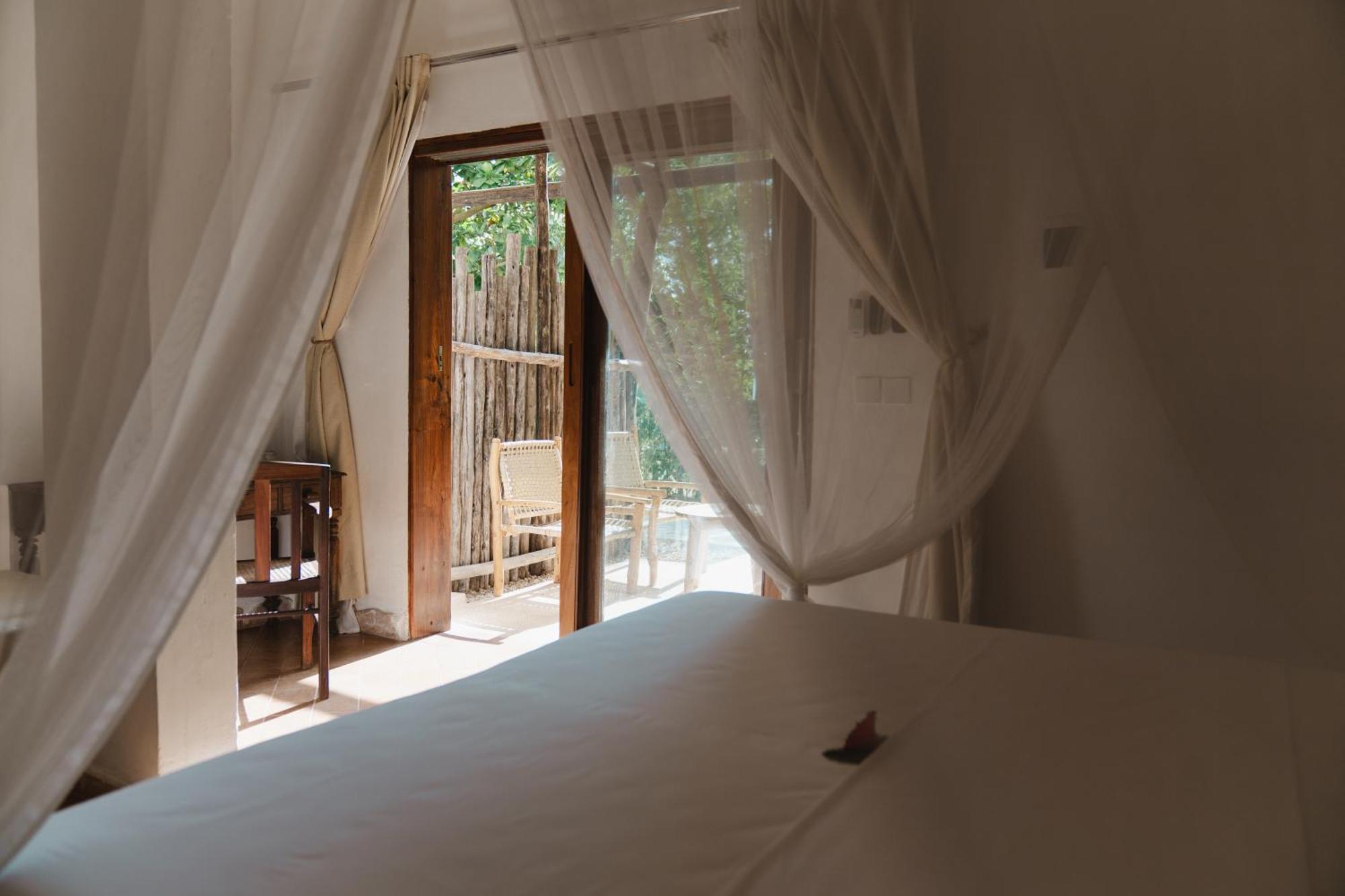 Mvuvi Boutique Resort Kiwengwa  Buitenkant foto